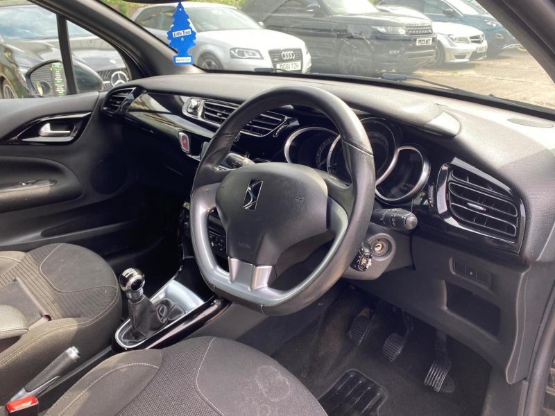 CITROEN DS3