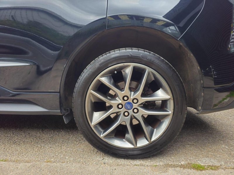 FORD EDGE