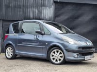 PEUGEOT 1007