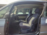 PEUGEOT 1007