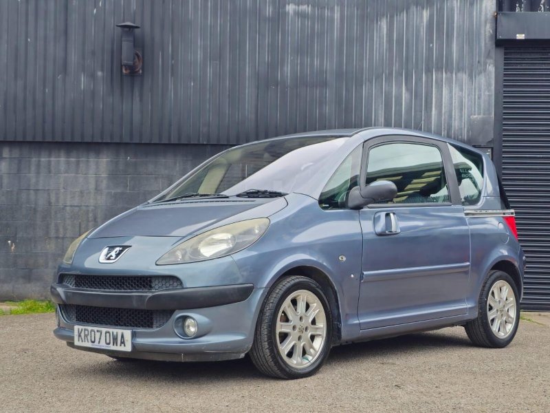PEUGEOT 1007