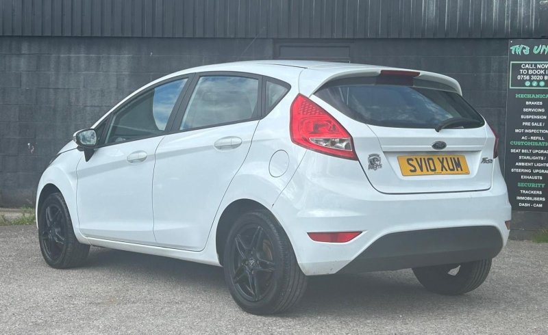 FORD FIESTA
