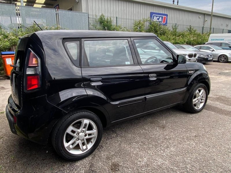 KIA SOUL