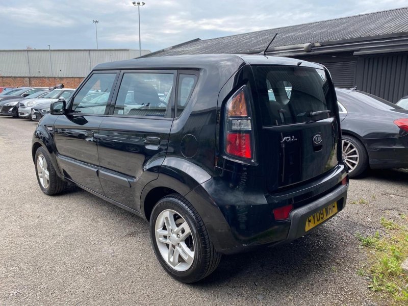 KIA SOUL