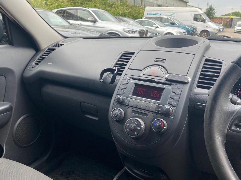 KIA SOUL