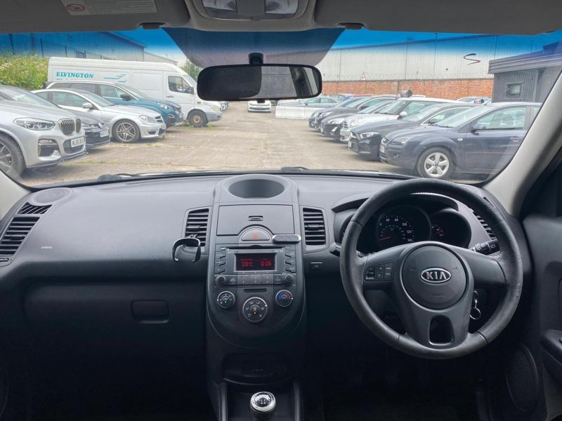 KIA SOUL