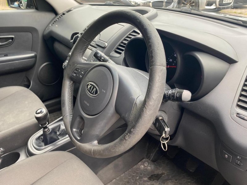 KIA SOUL