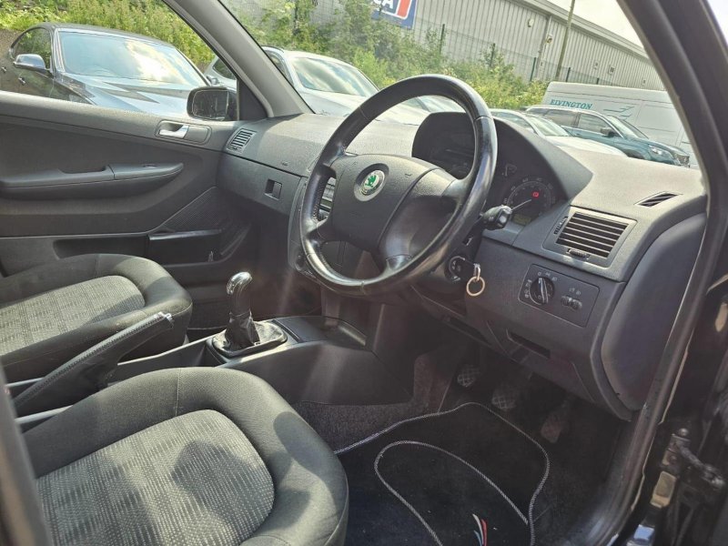 SKODA FABIA