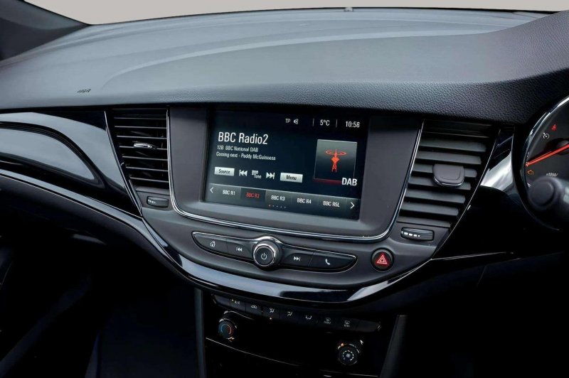 VAUXHALL ASTRA