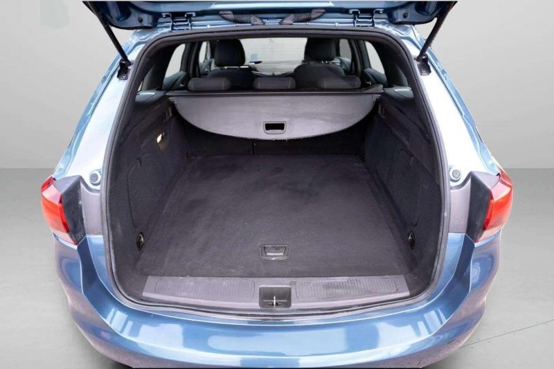VAUXHALL ASTRA