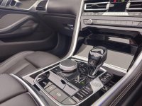 BMW 8 SERIES
