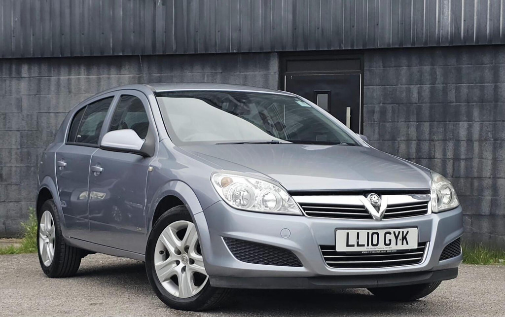 2010 Vauxhall Astra