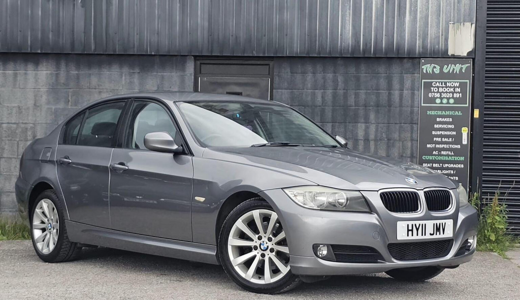 2011 BMW 3 Series
